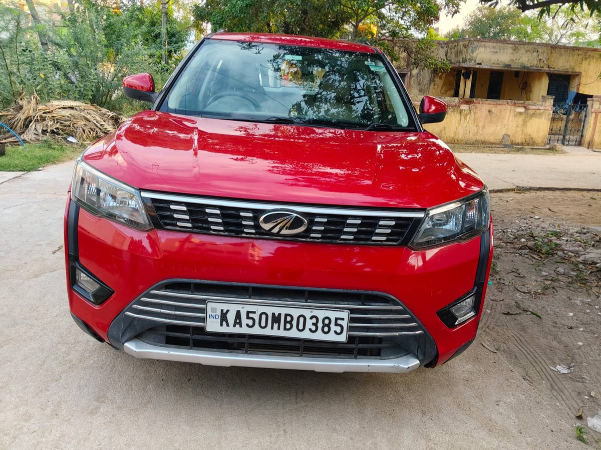 2022 Mahindra XUV300 W6 1.5 DIESEL for sale on Truwo