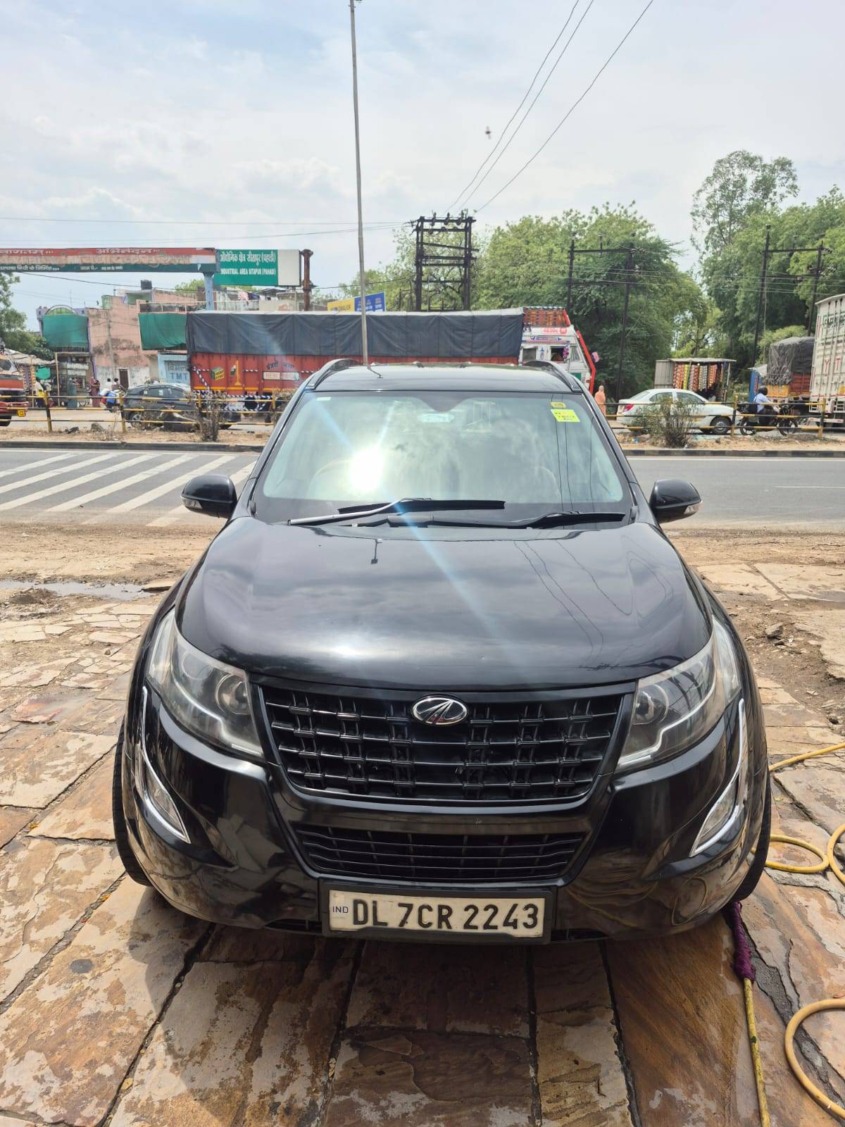 2019 Mahindra XUV500 W5 for sale on Truwo, East (mayur Vihar)