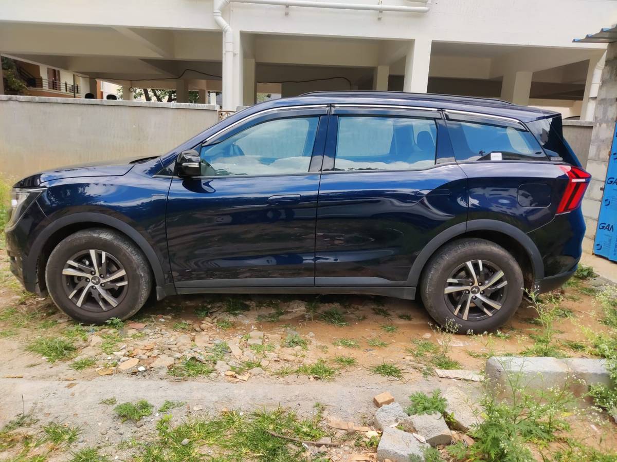 2022 Mahindra XUV700 AX 5 D MT 5 STR for sale on Truwo, Bangalore