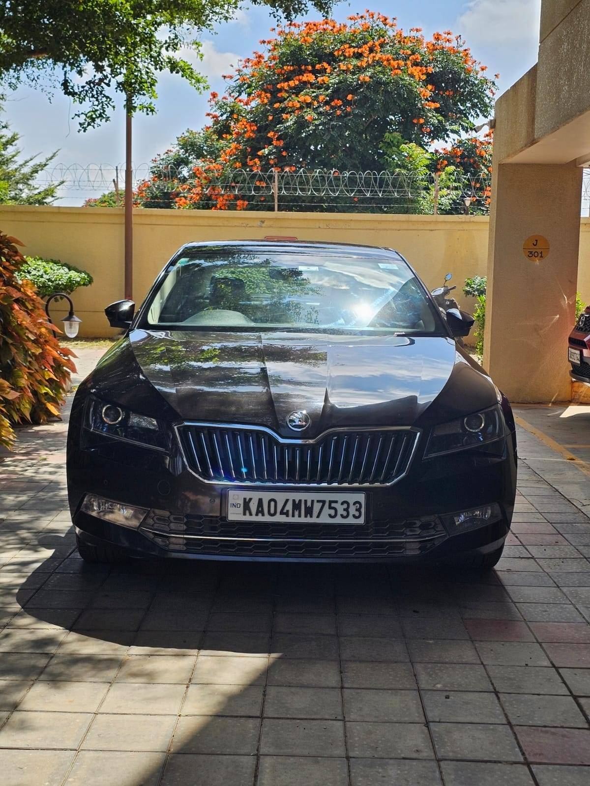 2019 Skoda Superb STYLE 1.8 TSI AT for sale on Truwo