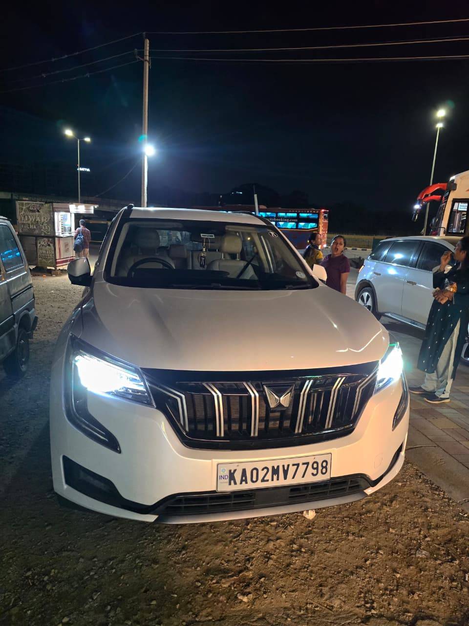2024 Mahindra XUV700 AX 7 P MT 7 STR for sale on Truwo