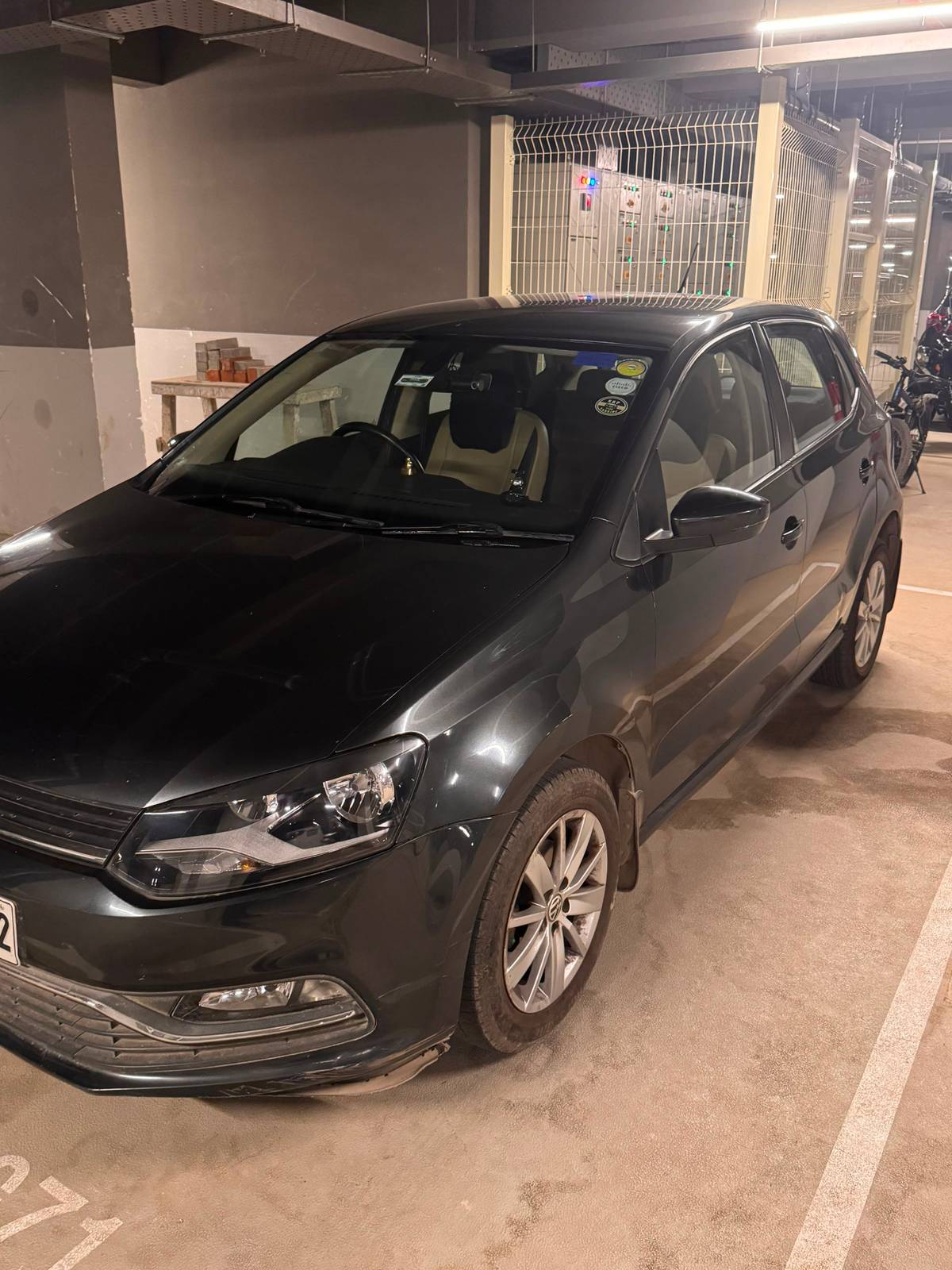 2016 Volkswagen Polo HIGHLINE1.2L for sale on Truwo, Hadosiddapura