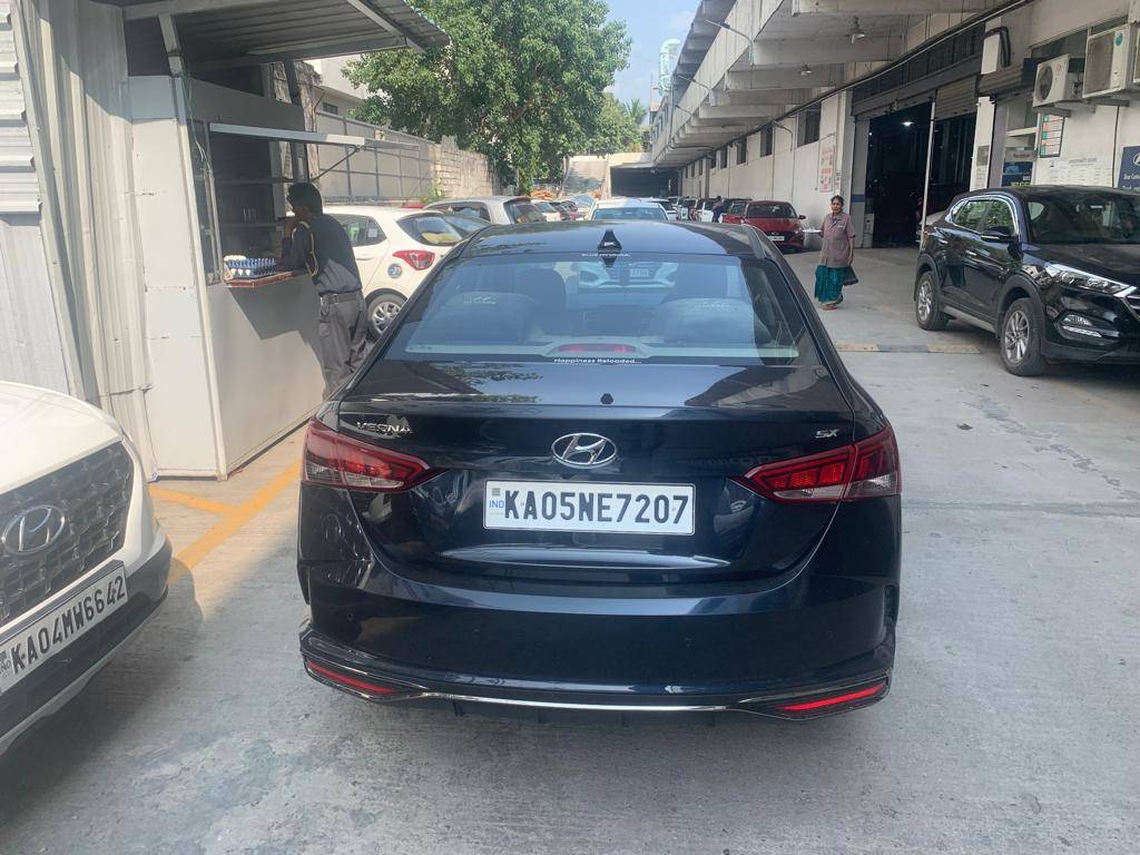 2022 Hyundai Verna SX 1.5 VTVT for sale on Truwo, Bangalore