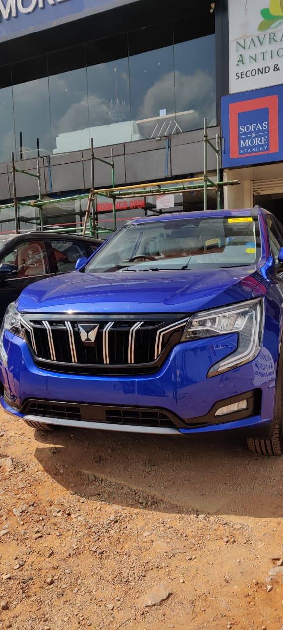 2021 Mahindra XUV700 AX7 Petrol MT 7 STR for sale on Truwo, Bangalore