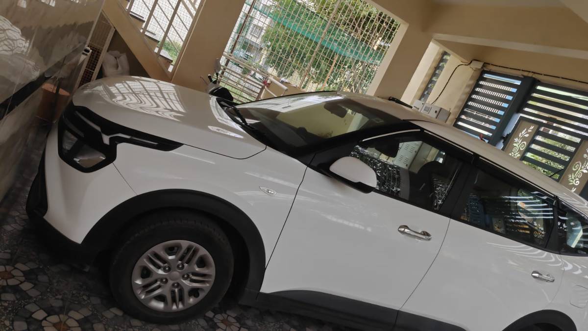 2023 Kia Carens 1.5 Premium Petrol 7-seater for sale on Truwo