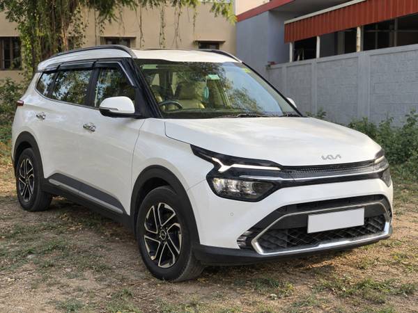 2022 KIA CARENS LUXURY PLUS 1.5 DIESEL AT 7 STR in bangalore for sale on Truwo