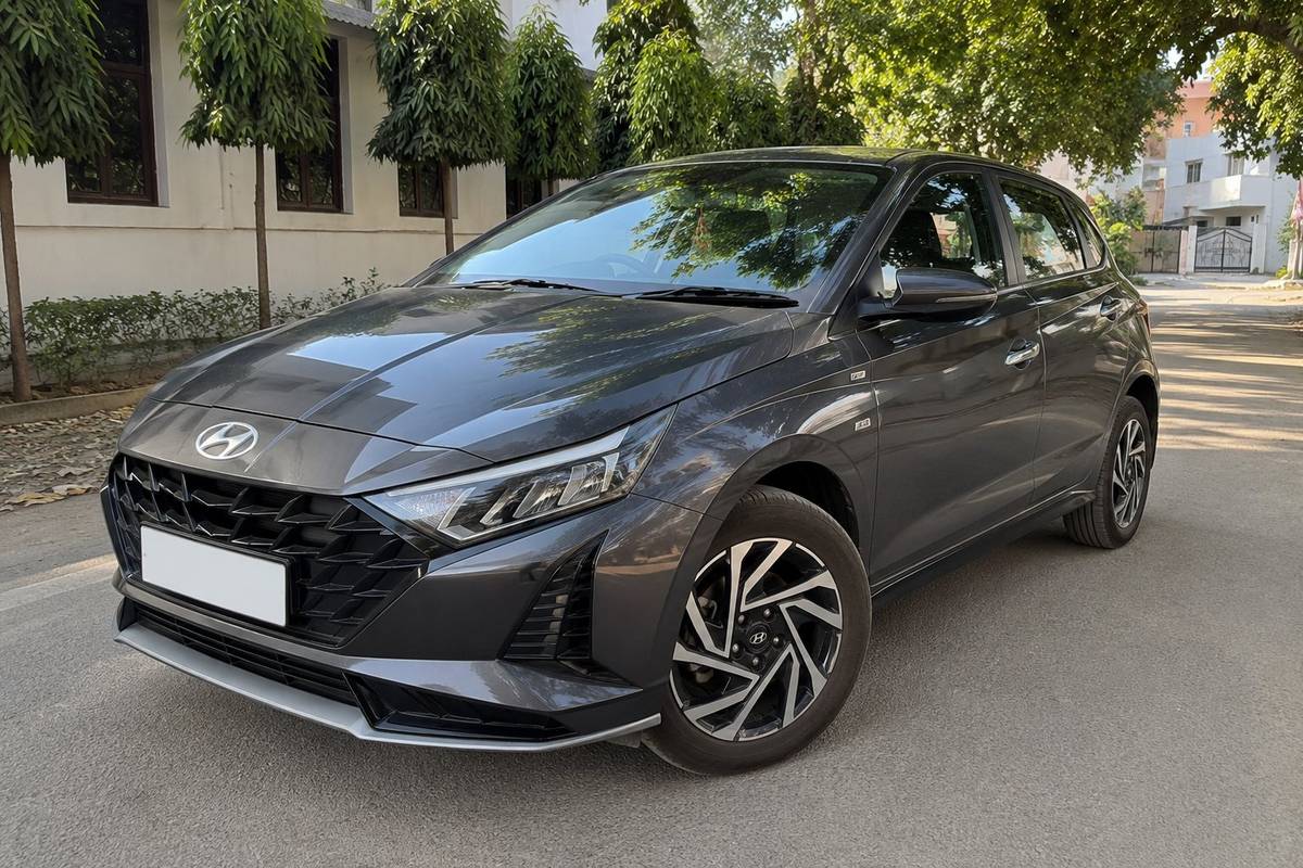 2024 Hyundai i20 Asta (O) 1.2 IVT for sale on Truwo, Delhi