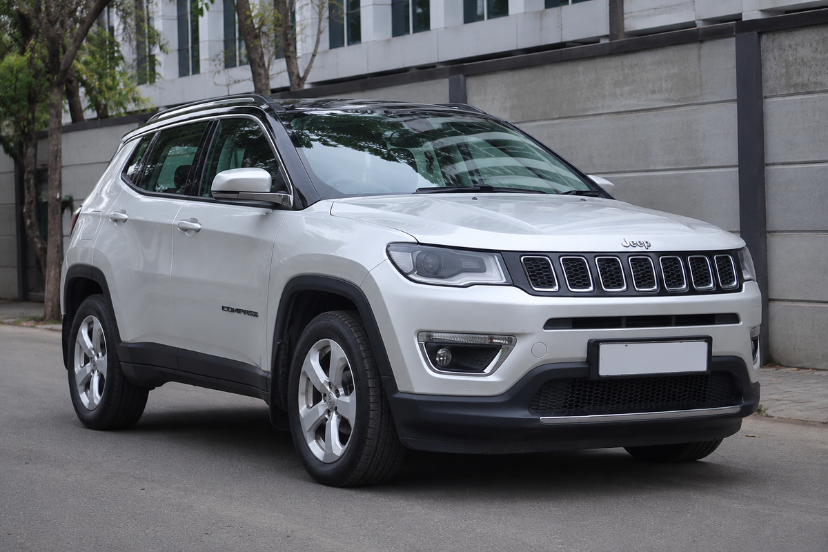 2017 Jeep Compass LIMITED 1.4 PETROL AT for sale on Truwo, Bengaluru