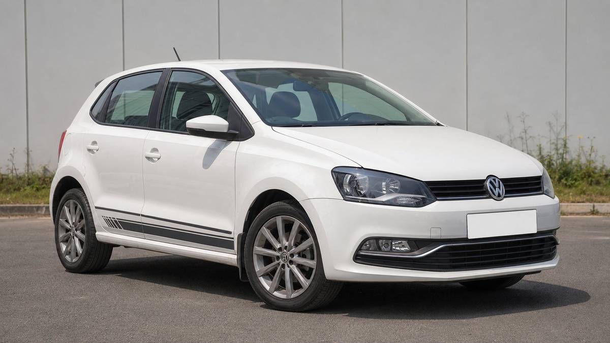 2018 Volkswagen Polo Highline Plus 1.0 16 Alloy [2016 - 2019] for sale on Truwo, Bengaluru