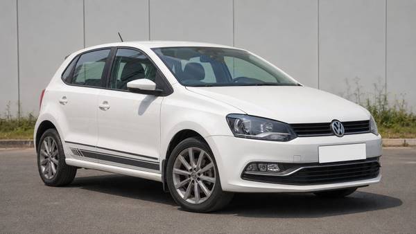 2018 Volkswagen Polo Highline Plus 1.0 16 Alloy in bangalore for sale on Truwo