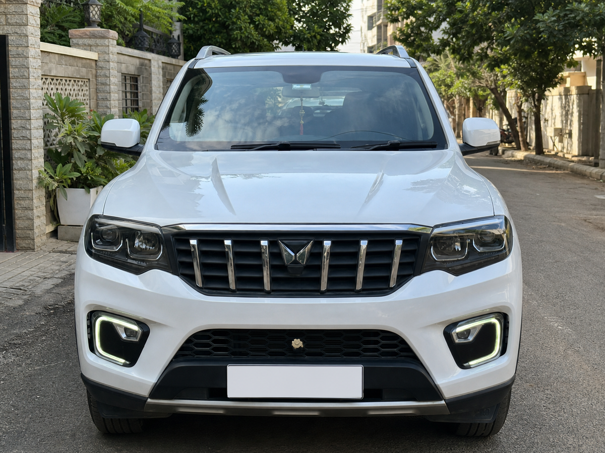 2023 Mahindra Scorpio-N Z8 Diesel MT 2WD 7 STR for sale on Truwo, Bengaluru