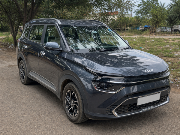 2022 Kia Carens Luxury Plus 1.4 Turbo Petrol 7 Seater in bangalore for sale on Truwo