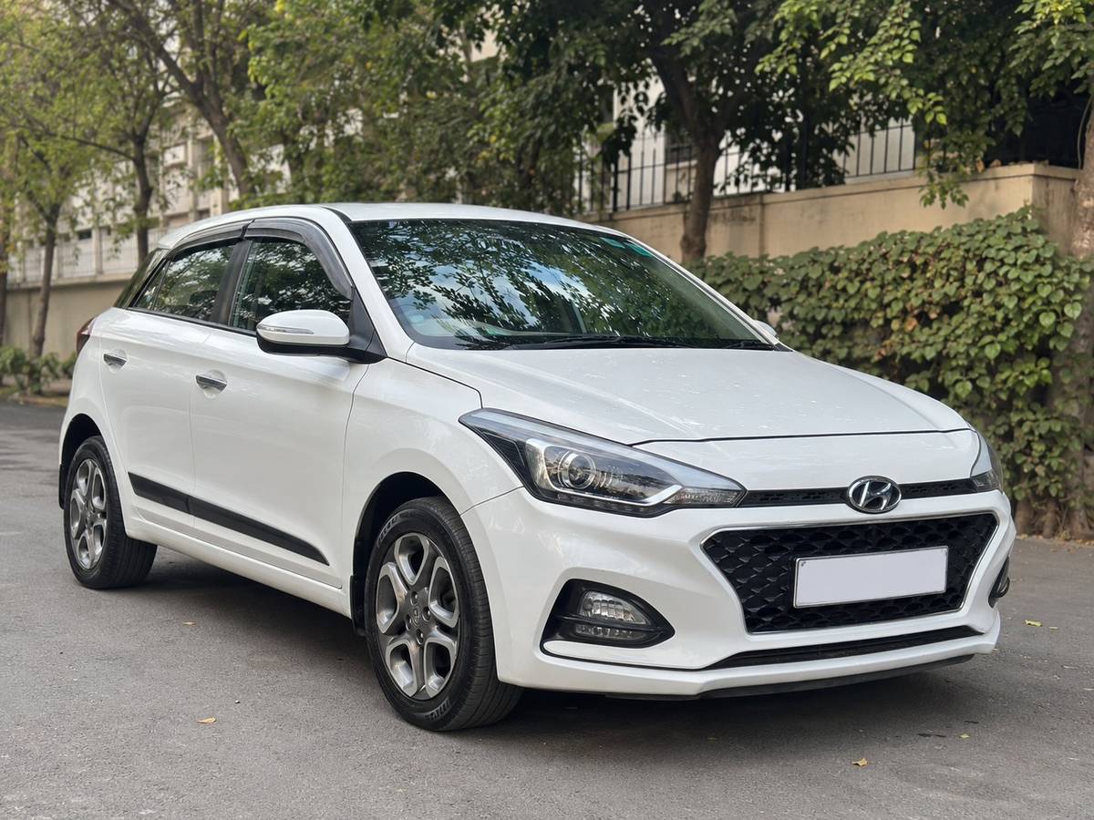 2019 Hyundai i20 Asta (O) CVT for sale on Truwo, Bangalore