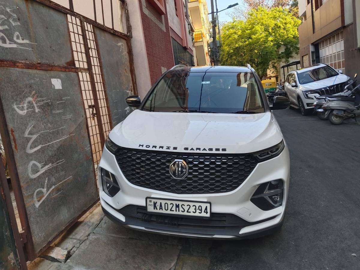 2022 MG Hector Plus Sharp 2.0 Diesel Turbo Dual Tone for sale on Truwo, Bangalore