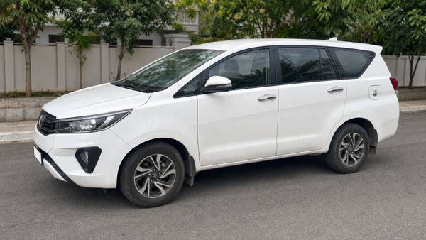 2022 Toyota Innova Crysta 2.7 GX AT 7 STR in bangalore for sale on Truwo