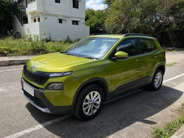 2025 Skoda Kylaq Signature AT in bangalore for sale on Truwo