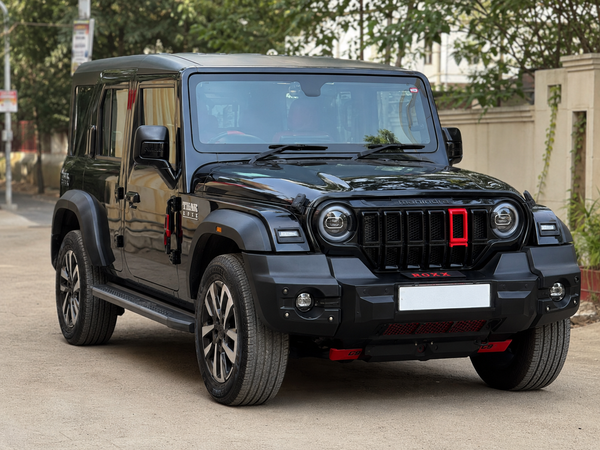 2025 Mahindra Thar Roxx MX3 Petrol AT 2WD in Gurgaon for sale on Truwo