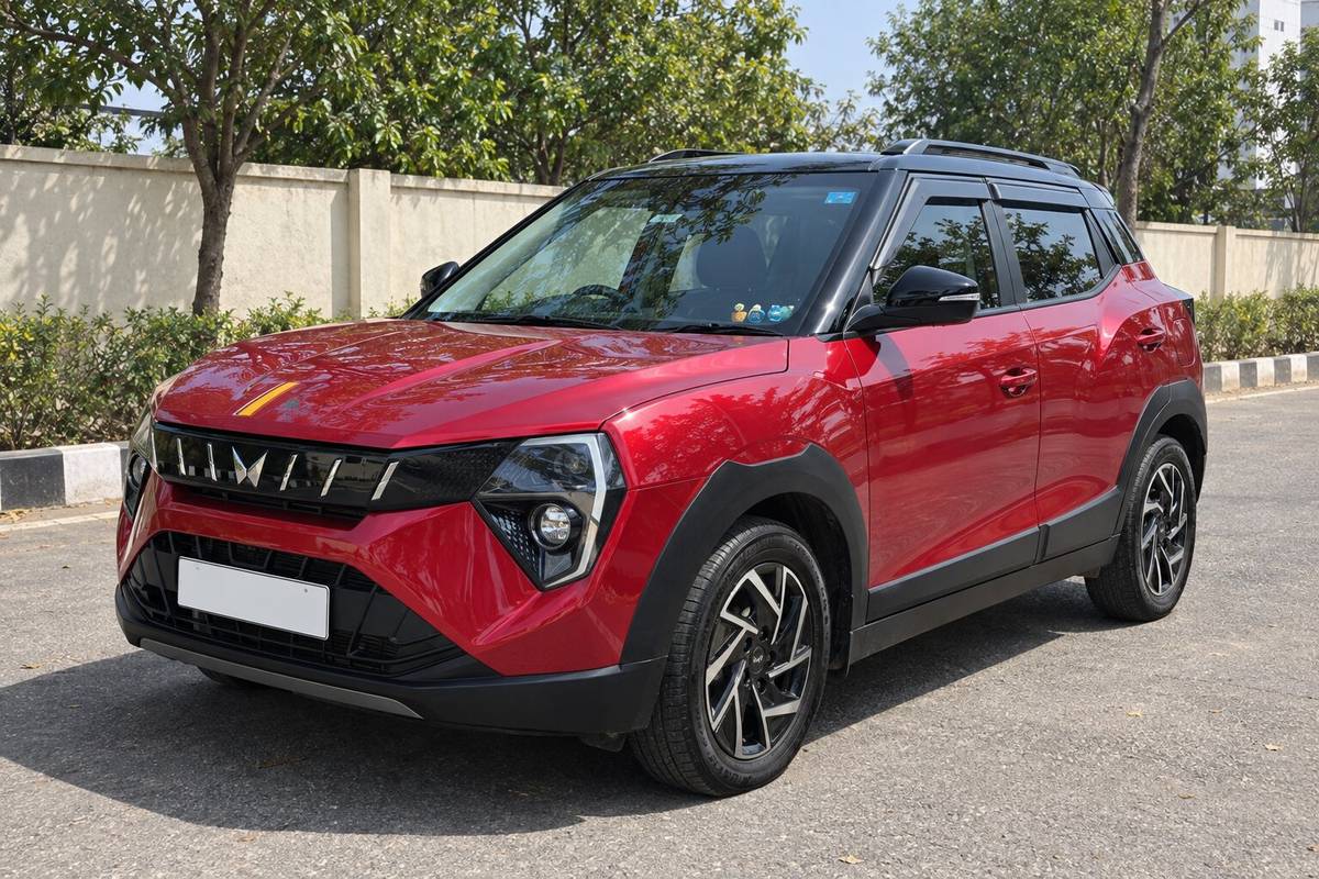 2025 Mahindra XUV 3XO AX7 1.2 TGDi for sale on Truwo, Bangalore