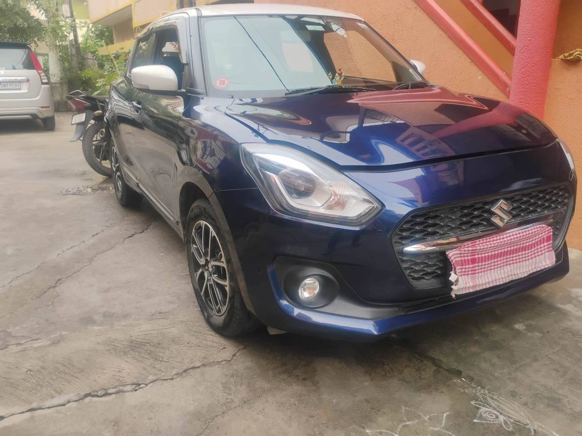 2023 Maruti Suzuki Swift ZXI PLUS AMT DUAL TONE for sale on Truwo